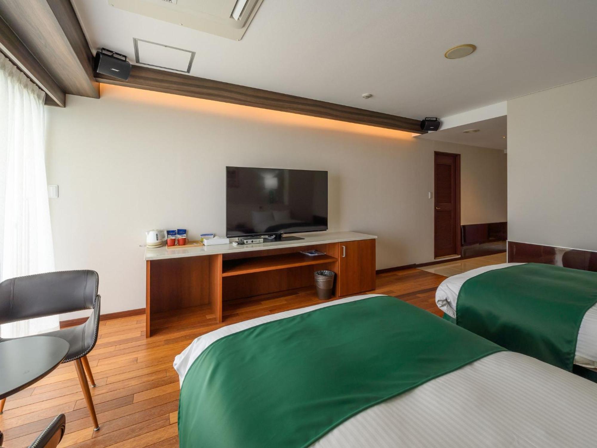 Hotel Resonex Nago Kültér fotó